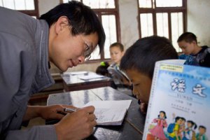 Профессия учителя признана самой популярной в Китае