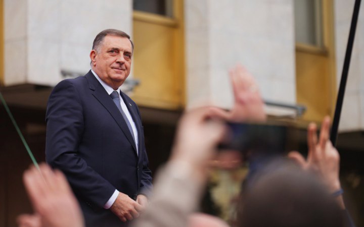 ЦВК Боснії і Герцеговини скасувала мандат президента Республіки Сербської Додіка