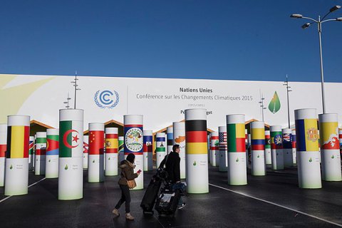 В Париже проходит климатический саммит