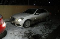 У Києві чоловік прострелив ногу викрадачеві свого автомобіля