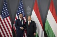 Лідер угорської опозиції побачив позитив у виступі Венса на мітингу Орбана