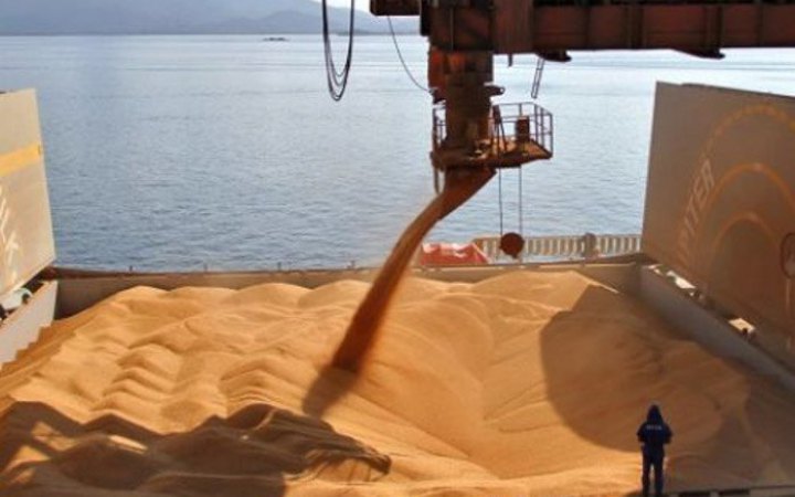 Россия украла сотни тысяч тонн зерна на оккупированных территориях, - МинАП