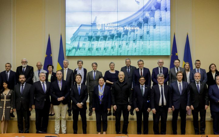 Шмигаль зустрівся з послами ЄС