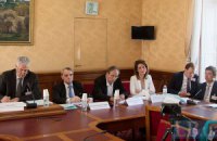 У парламенті Франції обговорили ситуацію в Україні