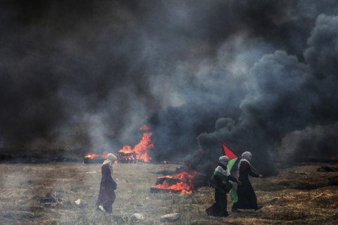 В столкновениях на границе сектора Газа погибли 52 палестинца (обновлено)