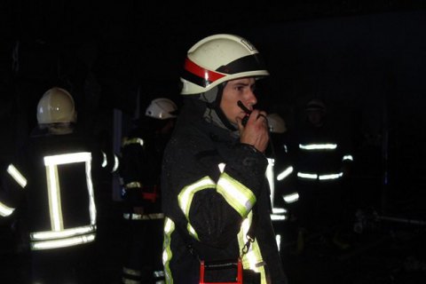 В Киевской области во время пожара в жилом доме погибли двое детей и женщина (обновлено)