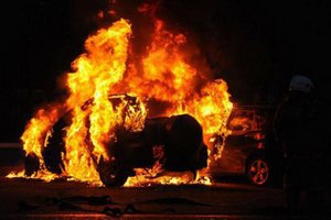 В Киеве подожгли пять автомобилей