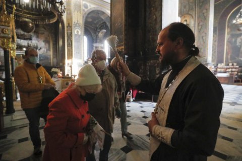 Київ затвердив вимоги до проведення релігійних заходів під час Великодня