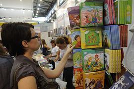 У Януковича заверяют: государство будет поддерживать книгоиздание в Украине