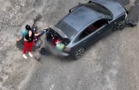 В поліції розповіли, як квадрокоптер ЗСУ допоміг врятувати жінку, автомобіль якої розстріляли росіяни