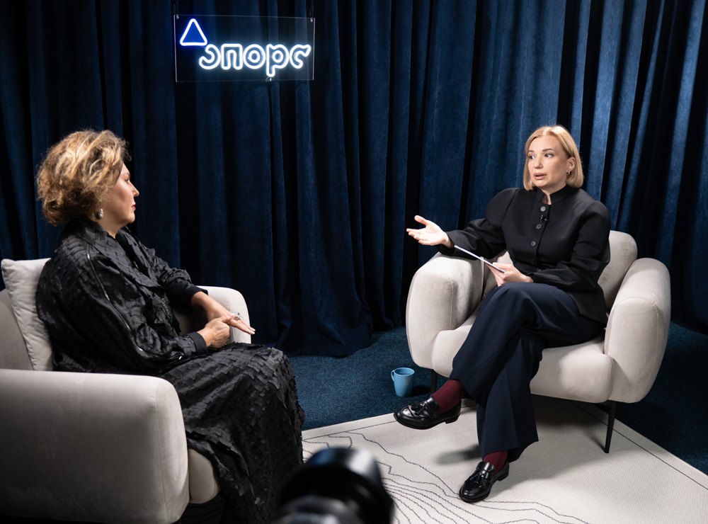 Наталія Кривда і Ольга Айвазовська