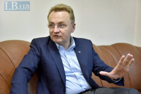 Мэр Львова Садовый попросил полицию проверить причастность депутата к нападениям активистов 
