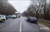 На Прикарпатті автобус потрапив у ДТП: троє загиблих, є травмовані