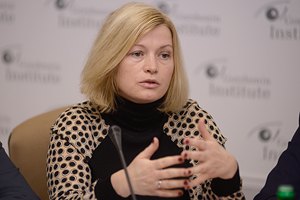 "УДАР" обещает отставку Азарова осенью
