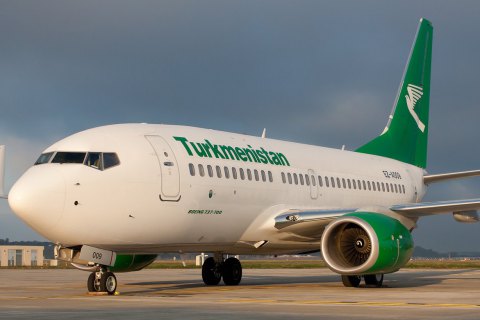 "Туркменським авіалініям" заборонили літати в ЄС