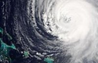 Над Атлантикой "разошелся" ураган "Билл"