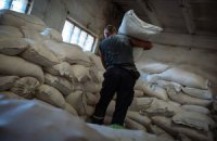 На Донбасс отправили 1,6 тыс. тонн продуктов, - Кабмин