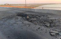 Кримські окупанти заявили про удар по мостах в Чонгарі (доповнено)