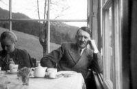 Вчені дослідили ДНК Гітлера: він не мав єврейського походження, водночас мав високу схильність до шизофренії