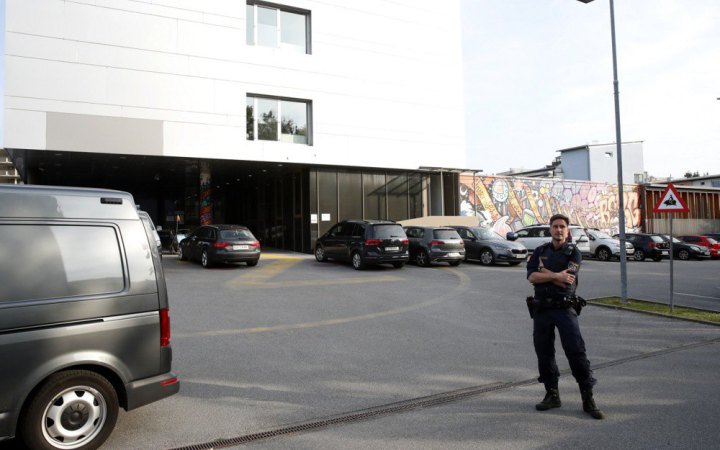 Стрілянина в австрійській школі: поліція з’ясовує причини нападу