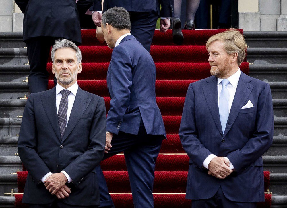 Король Нідерландів Віллем-Олександр і новий прем'єр-міністр Дік Шуф