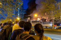 У Парижі палає сортувальний центр - місту загрожує токсичний дим