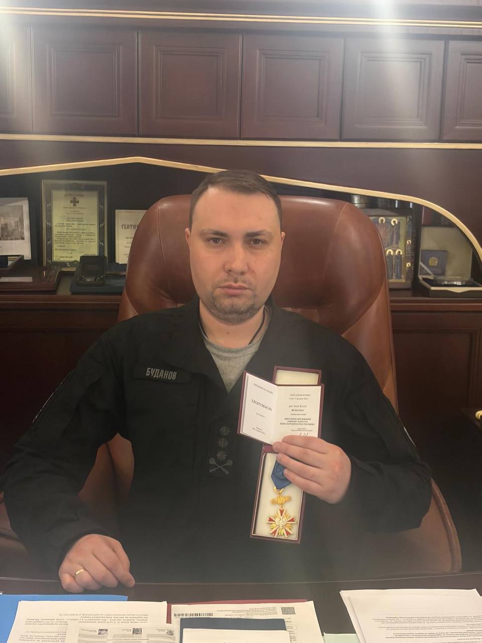 Кирило Буданов із орденом 'За заслуги перед Польщею' 