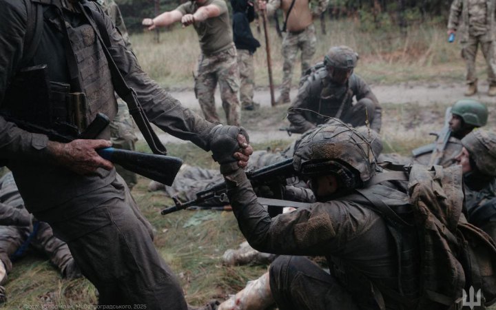 Генштаб ЗСУ: росіяни тиснуть на Покровському, Олександрівському і Костянтинівському напрямках