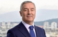 Порошенко поздравил Джукановича с победой на президентских выборах в Черногории