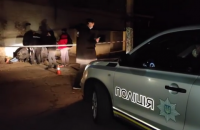 Житель Кривого Рога застрелил женщину, ранил ее парня и выбросился с 8 этажа во время задержания
