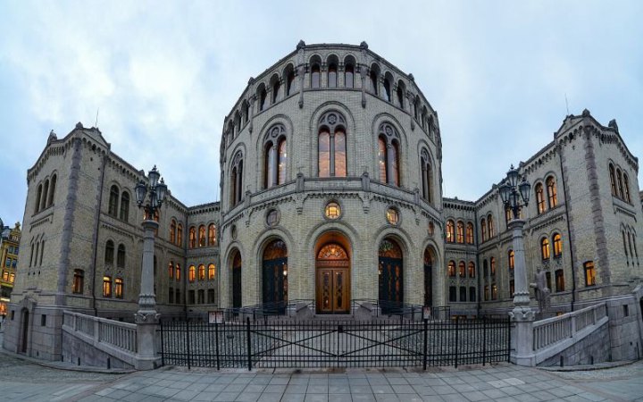 Парламент Норвегії отримав погрозу про замінування