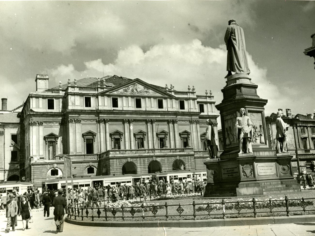 Ла Скала, Мілан, Італія. 19 липня 1945 року