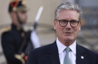 Стармер: Путін повинен "заплатити ціну" за те, що не ставиться серйозно до мирних переговорів з Україною
