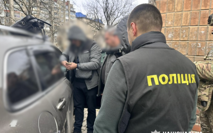 Посадовців регіонального управління Держпраці запідозрили в поборах з підприємців