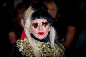 Мадонна и леди Гага оказались родственницами 