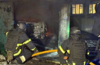 Головне за середу, 15 квітня: удар по девʼятиповерхівці в Одесі, понад 130 боєзіткнень, Зеленський в Італії 