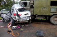 У Тернопільській області дві жінки загинули в результаті зіткнення легковика з військовою вантажівкою