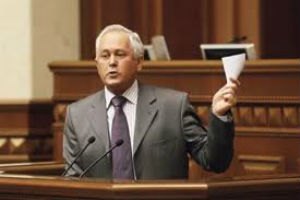 ПР: пенсії і зарплати підвищують заради Януковича