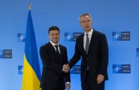 ​Зеленський та Столтенберг обговорили пріоритети військової підтримки України 