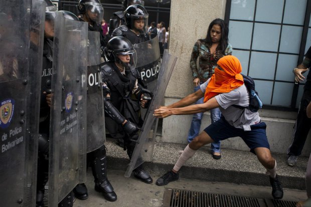 Беспорядки в Венесуэле