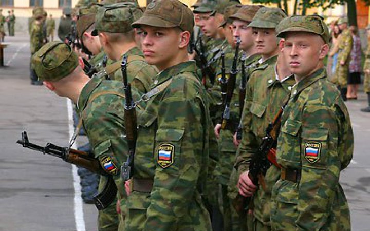 Росія нарощує спроби вербування чоловіків на війну: скасувала вікові обмеження і пішла по вʼязницях
