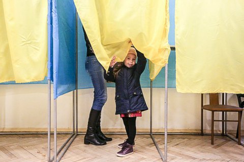 На смену места голосования перед вторым туром у украинцев есть 9 дней