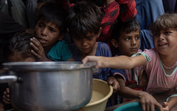 Дослідження: майже 55 тисяч дітей у Газі страждають від гострого недоїдання 