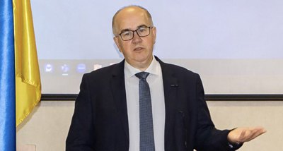 Додаткові вакцини проти сказу будуть уже в листопаді. Проблему пояснює директор Центру громадського здоров’я Володимир Курпіта 