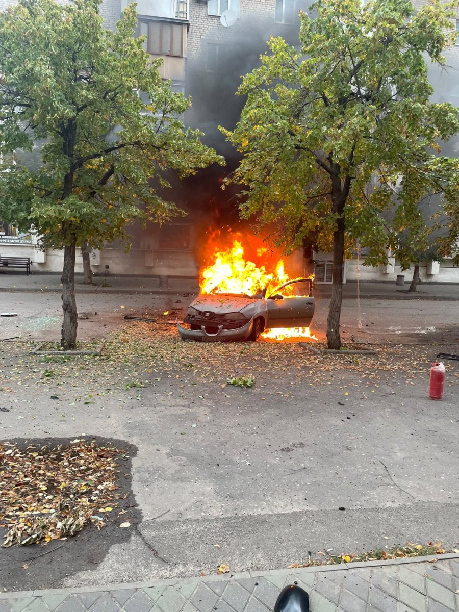 Знищене авто іноземних журналістів