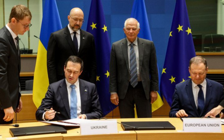 Україна та ЄС підписали нині п’ять угод у Брюсселі, - Шмигаль