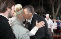 Из-за Януковича в Лавру пускали через турникеты