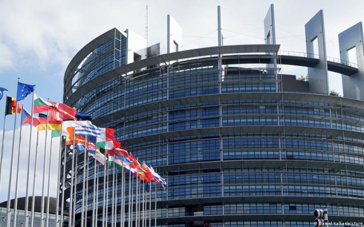 Президія Європарламенту закликала лідерів ЄС надати Україні статус кандидата