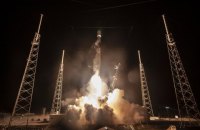 SpaceX запустила ракету с рекордным количеством спутников