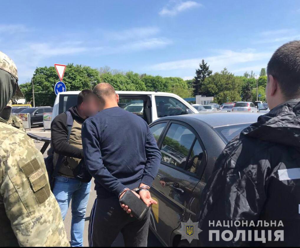 Крымская полиция разоблачила организацию, которая вербовала украинцев перевозить нелегалов 3